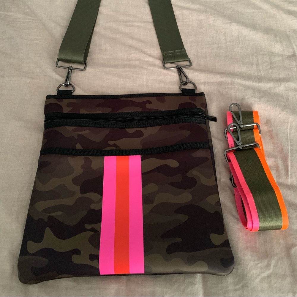 Haute shore crossbody